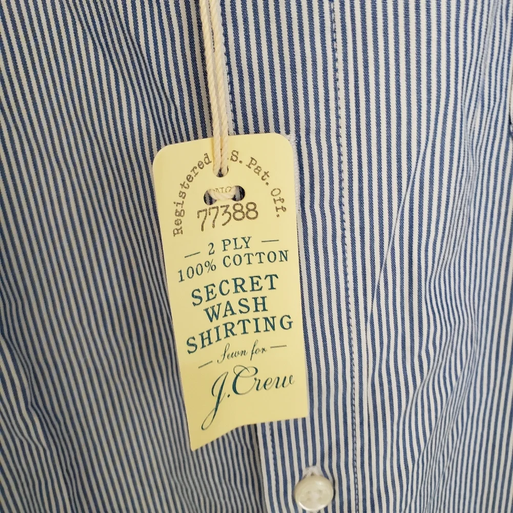 ๐SOLD๐ J. Crew Classic Blue and White Pinstripe Button Down Shirt 100% Cotton - Picture 8 of 12